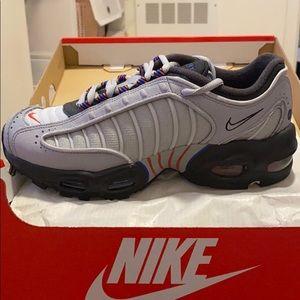 Nike AirMax tailwind 4 SE big kids
